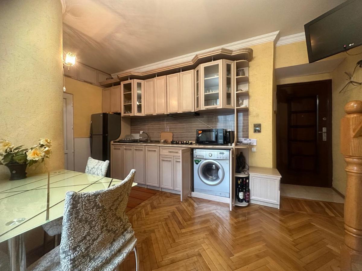 Giorgi Apartment Tbilisi Exterior foto