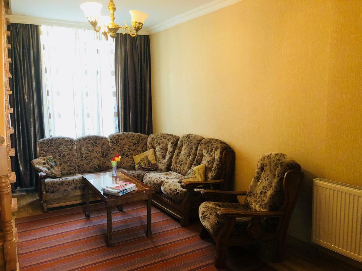 Giorgi Apartment Tbilisi Exterior foto
